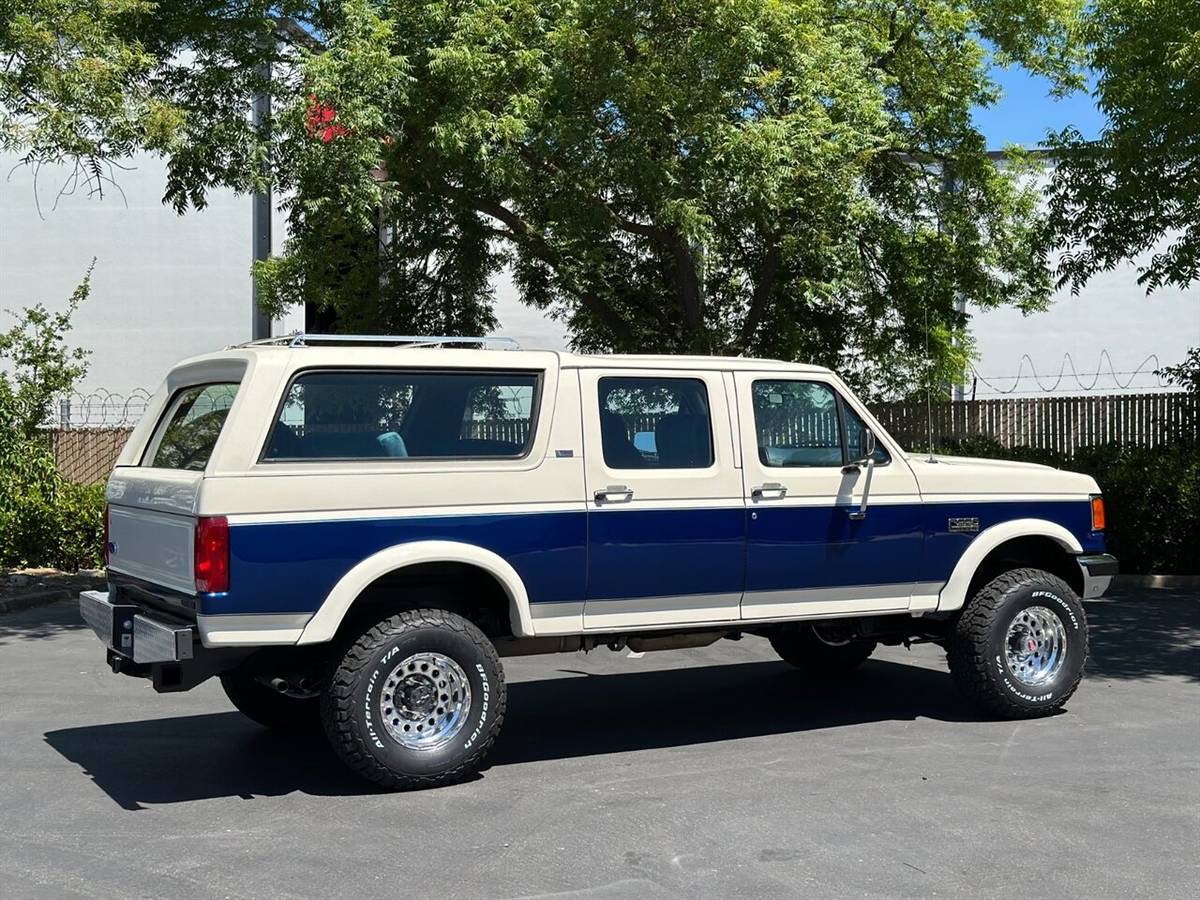 Ford-C350-centurion-4x4-4-door-suv-7.5l-v8-gas-59k-orig-1990-white-14