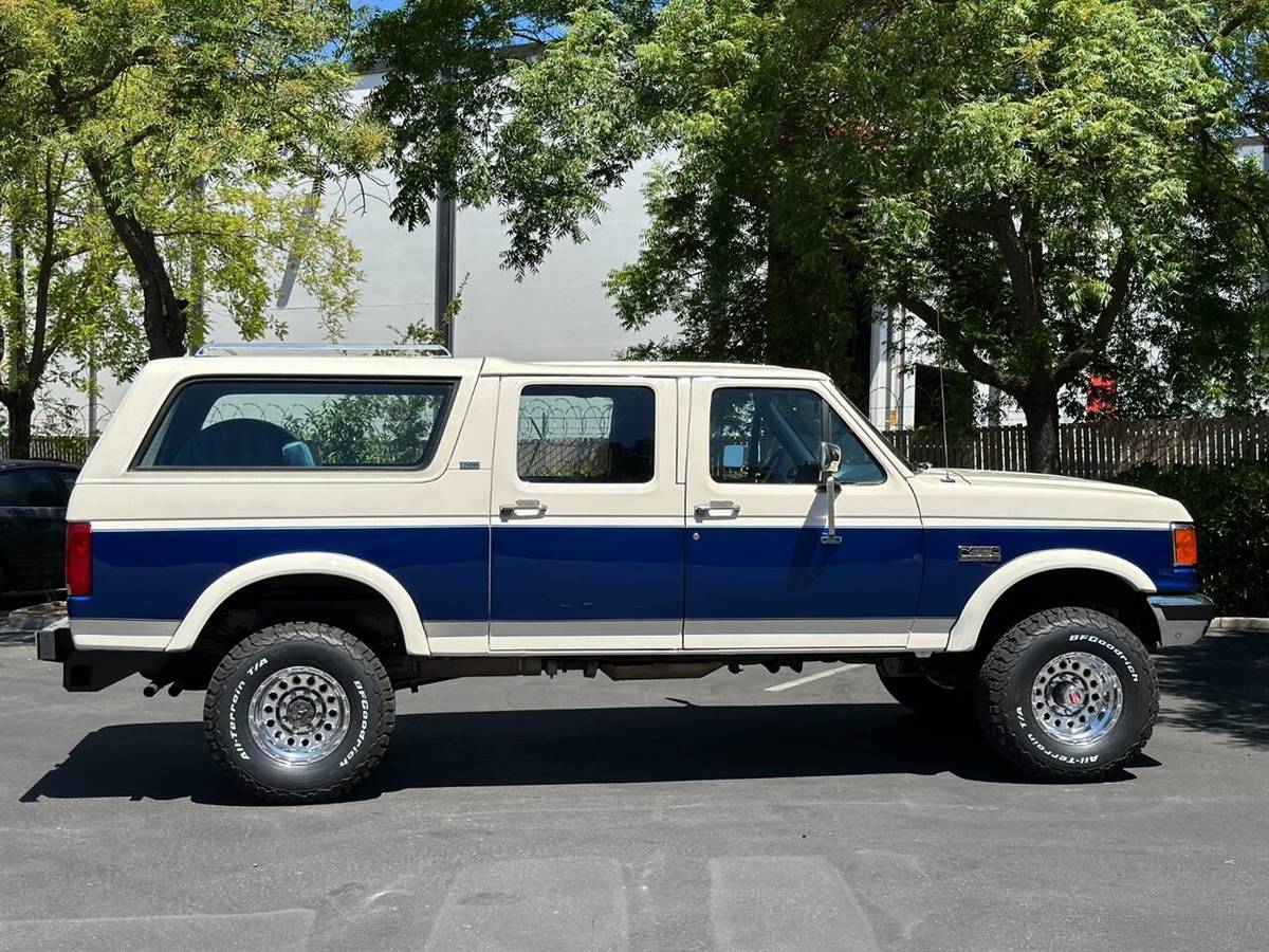 Ford-C350-centurion-4x4-4-door-suv-7.5l-v8-gas-59k-orig-1990-white-15