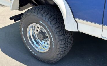 Ford-C350-centurion-4x4-4-door-suv-7.5l-v8-gas-59k-orig-1990-white-21