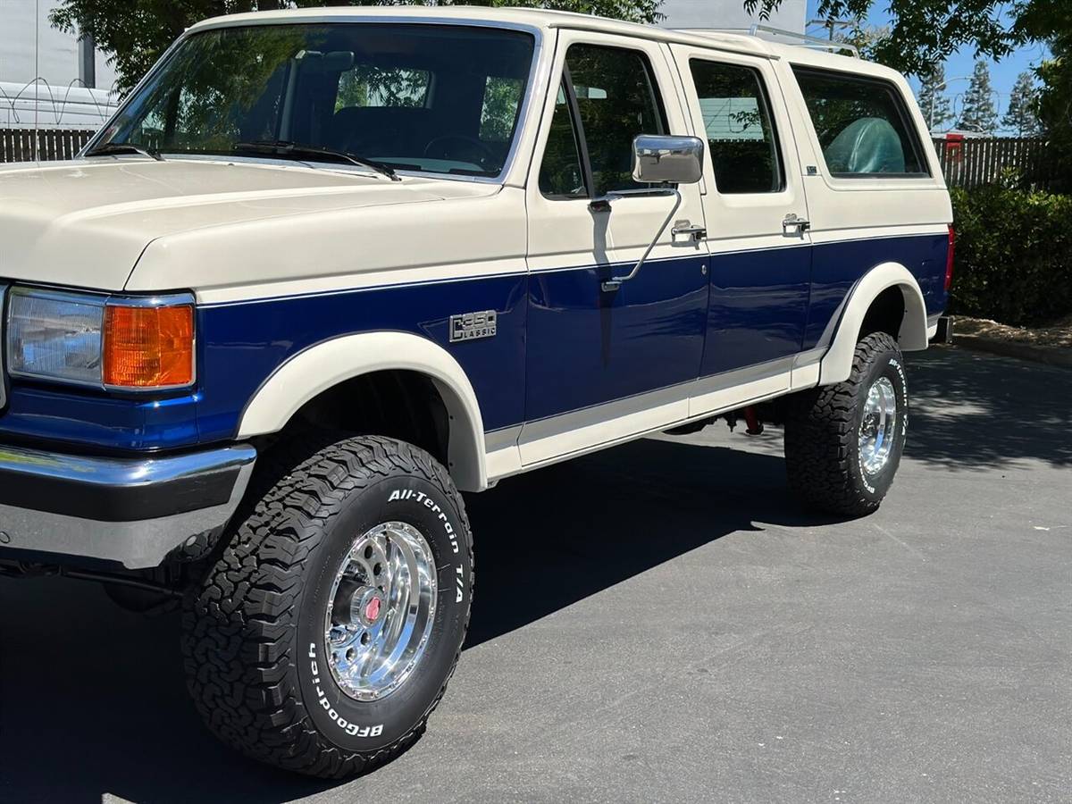 Ford-C350-centurion-4x4-4-door-suv-7.5l-v8-gas-59k-orig-1990-white-4