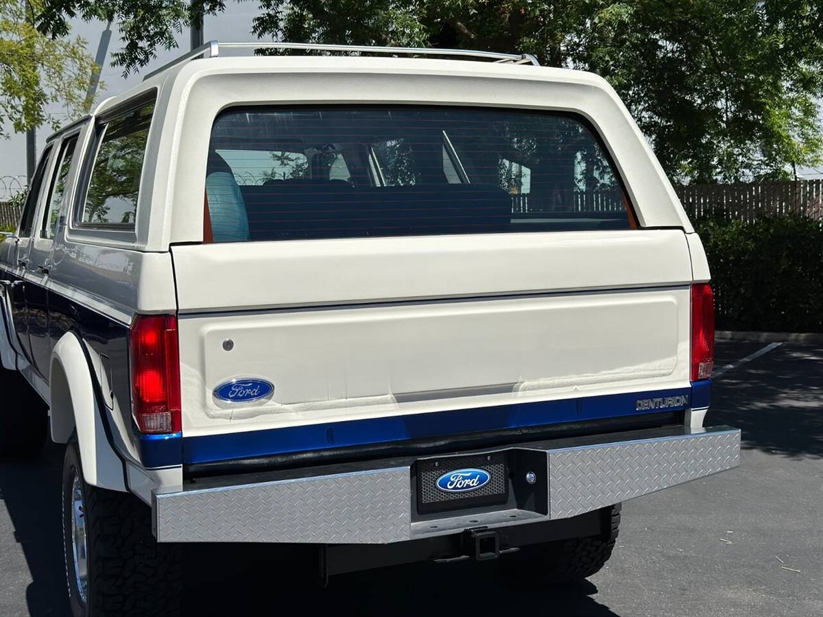 Ford-C350-centurion-4x4-4-door-suv-7.5l-v8-gas-59k-orig-1990-white-8