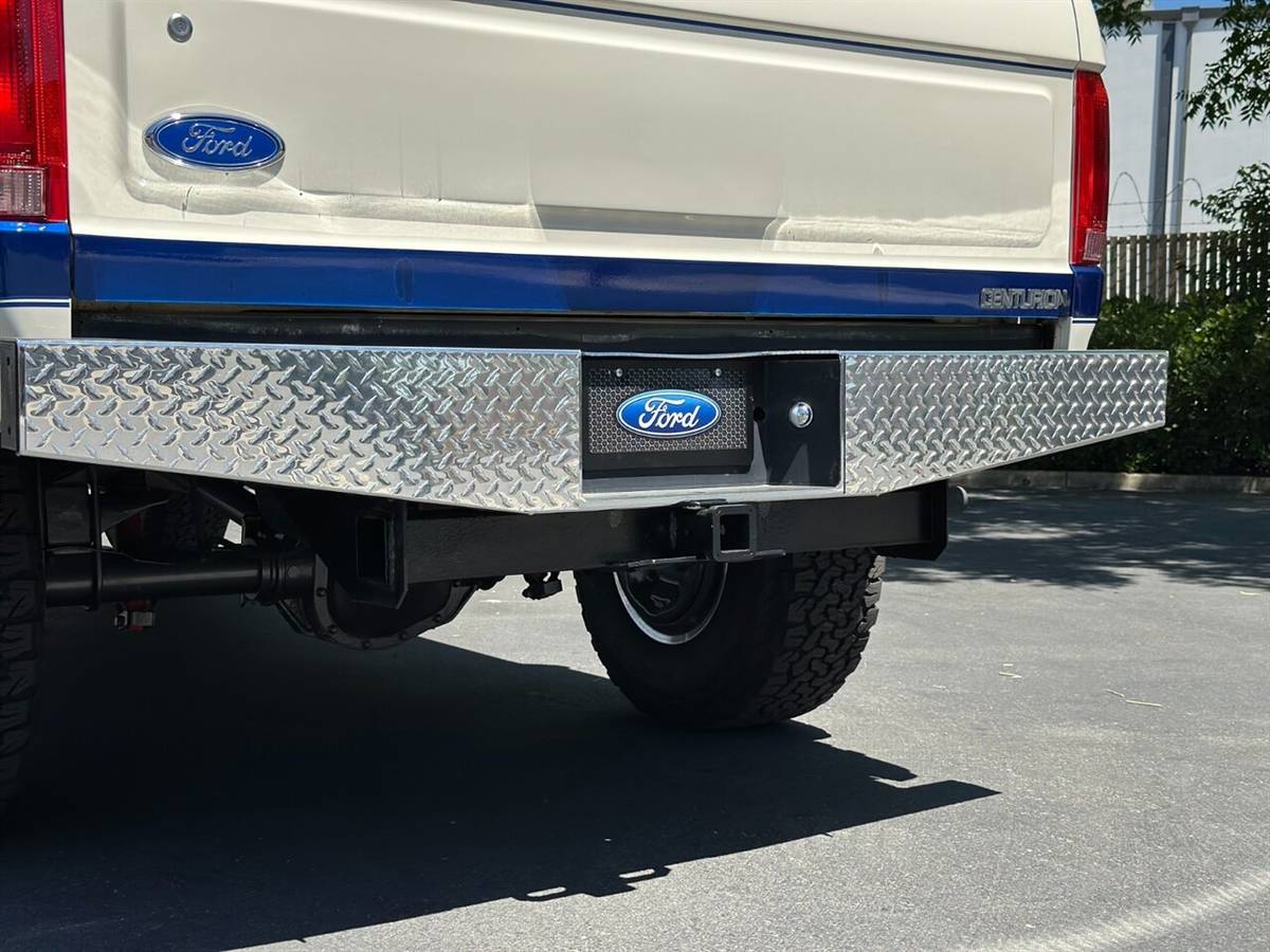 Ford-C350-centurion-4x4-4-door-suv-7.5l-v8-gas-59k-orig-1990-white-9
