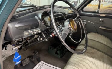 Ford-CUSTOM-1949-2-DOOR-33