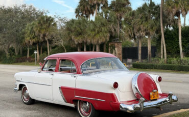 Ford-CUSTOMLINE-1953-Sedan-3