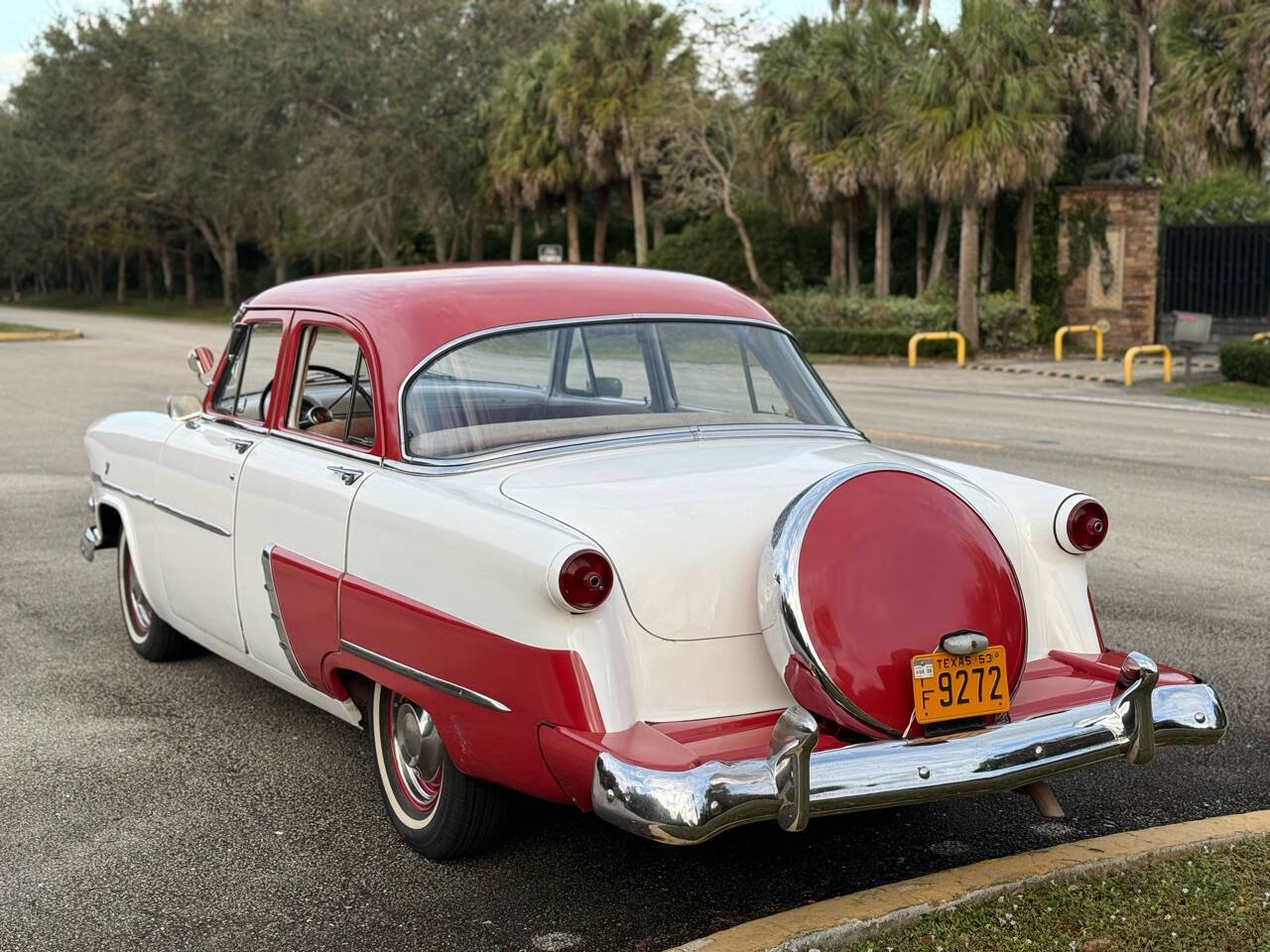 Ford-CUSTOMLINE-1953-Sedan-4