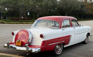 Ford-CUSTOMLINE-1953-Sedan-6