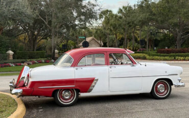 Ford-CUSTOMLINE-1953-Sedan-7