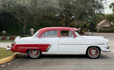 Ford-CUSTOMLINE-1953-Sedan-8