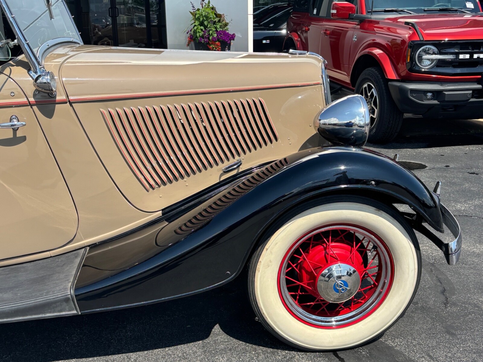 Ford-Coupe-1933-Convertible-3