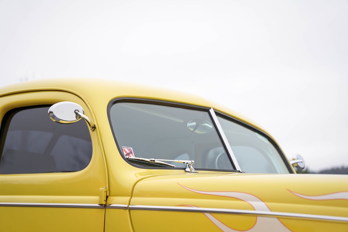 Ford-Coupe-1940-24
