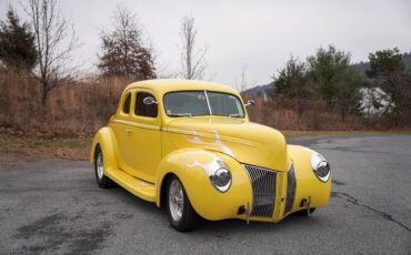 Ford-Coupe-1940-3