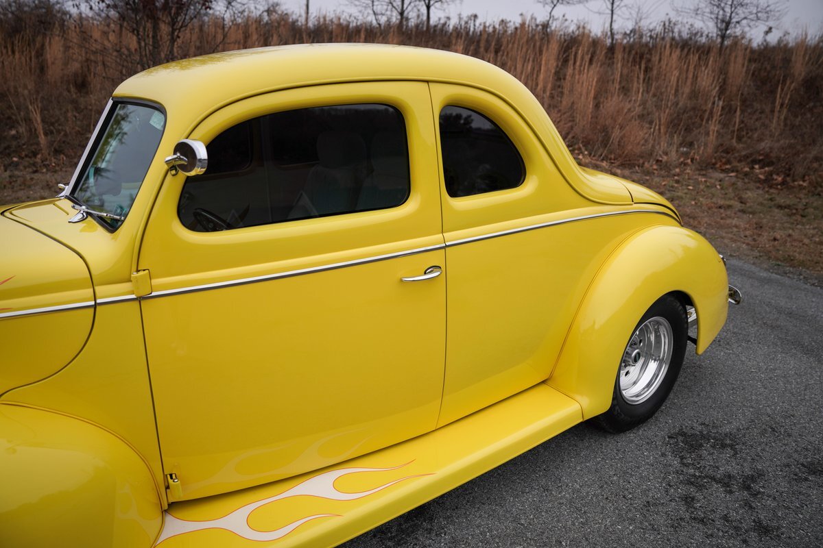 Ford-Coupe-1940-32