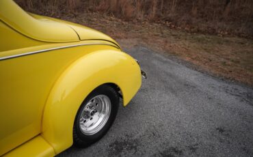 Ford-Coupe-1940-33