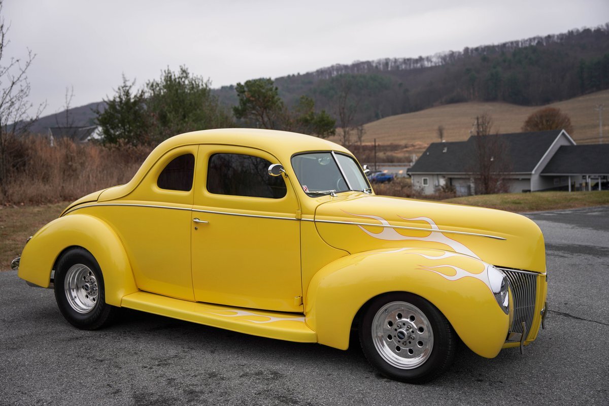 Ford-Coupe-1940-4
