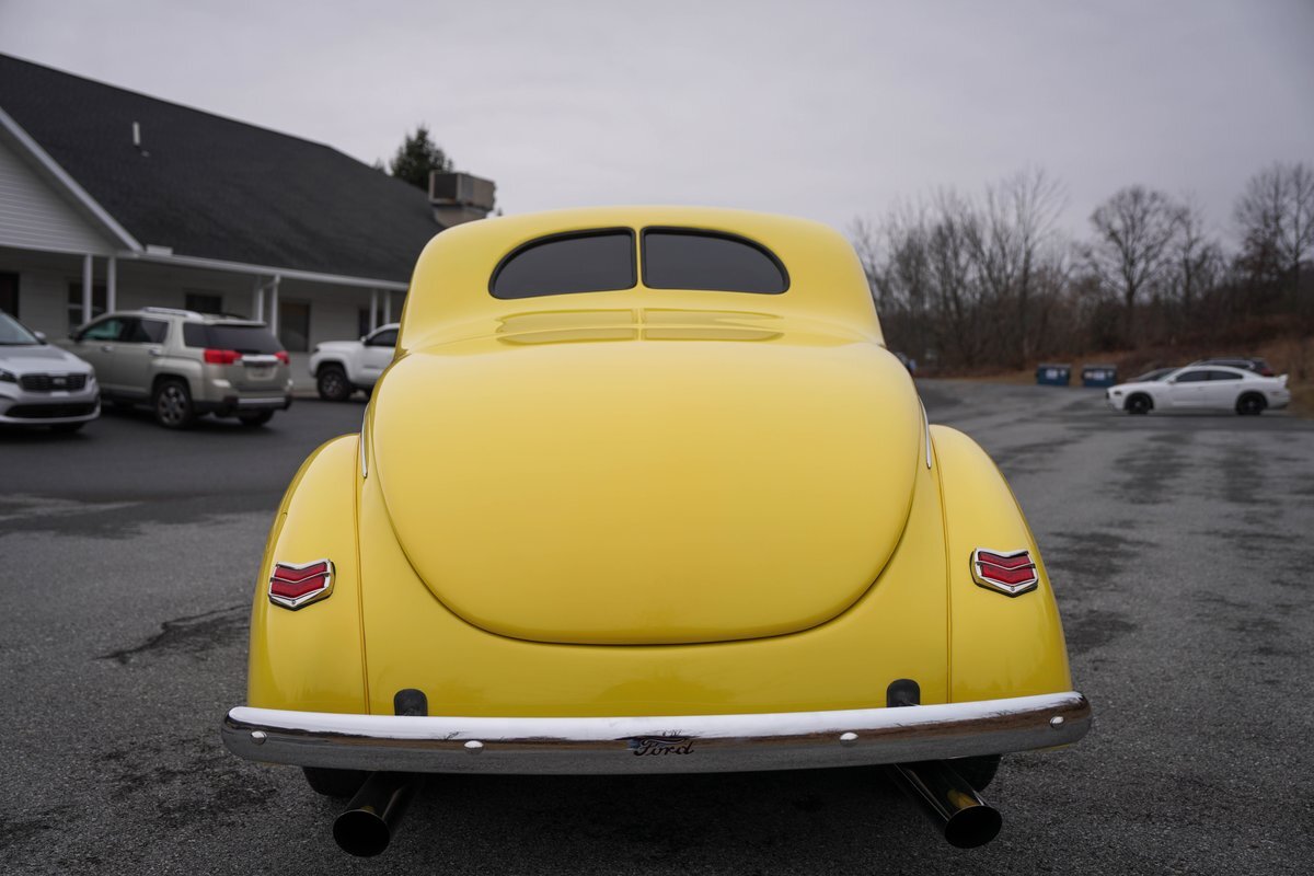 Ford-Coupe-1940-7