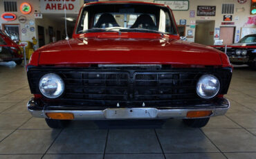 Ford-Courier-1974-Classic-Car-15