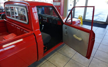 Ford-Courier-1974-Classic-Car-24