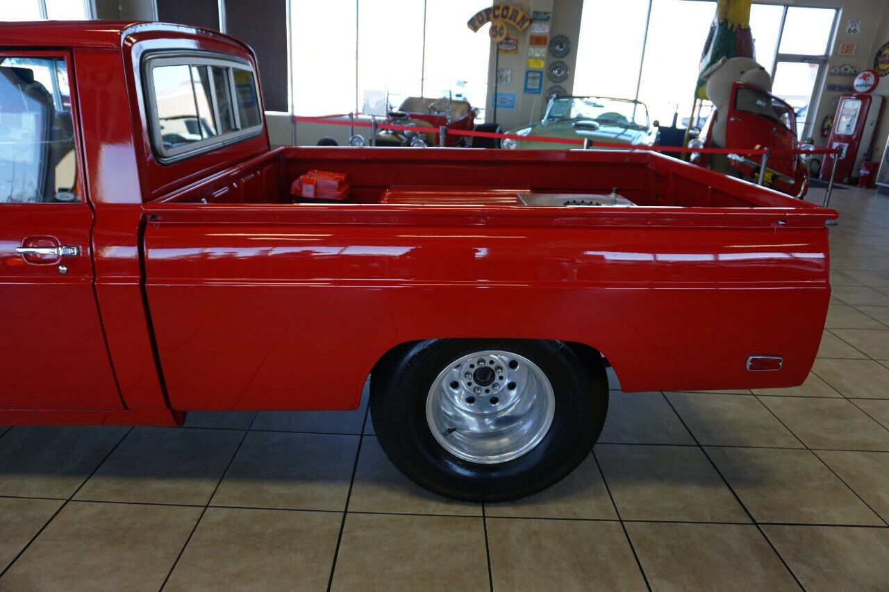 Ford-Courier-1974-Classic-Car-38