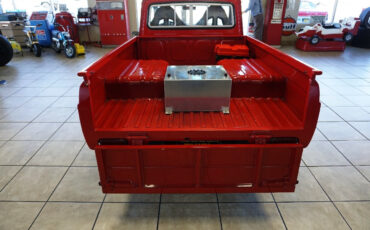 Ford-Courier-1974-Classic-Car-8