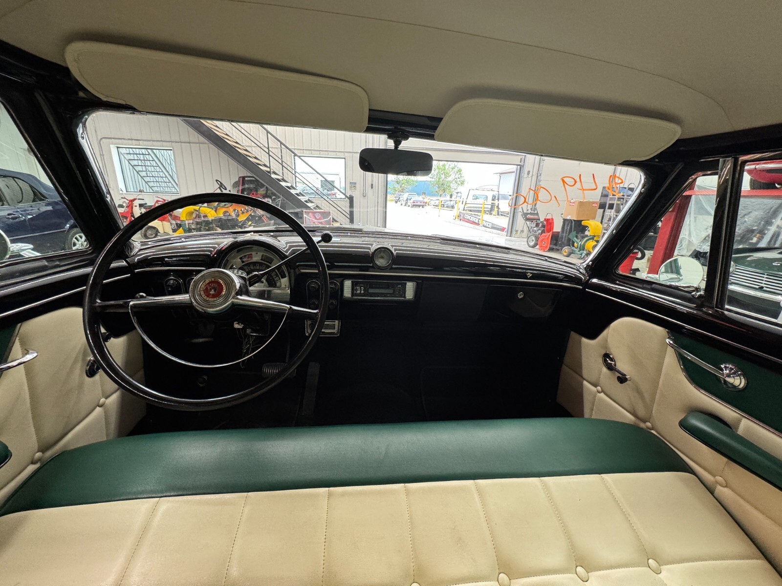 Ford-Crestline-1953-8