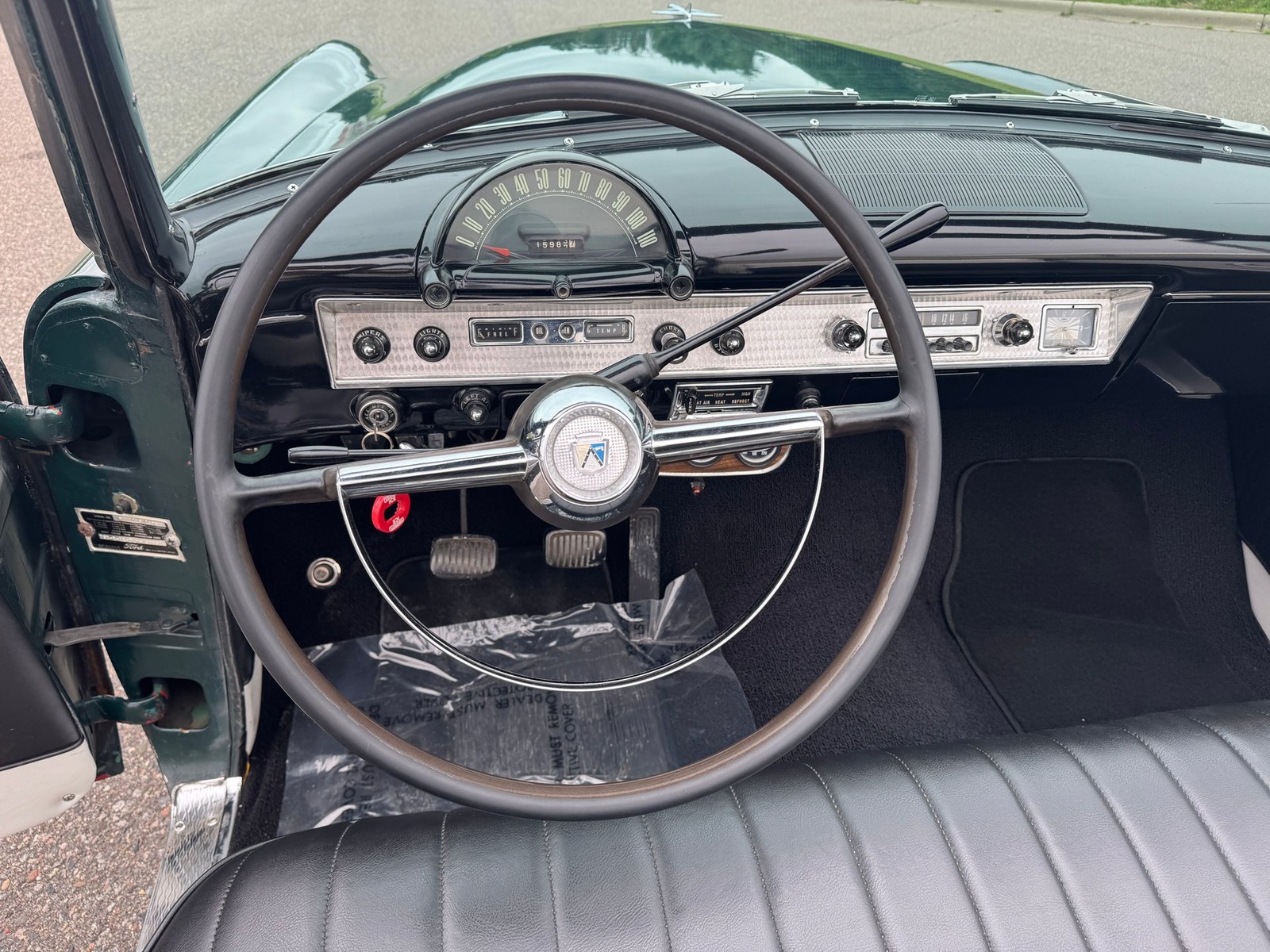 Ford-Crestline-Sunliner-1954-11