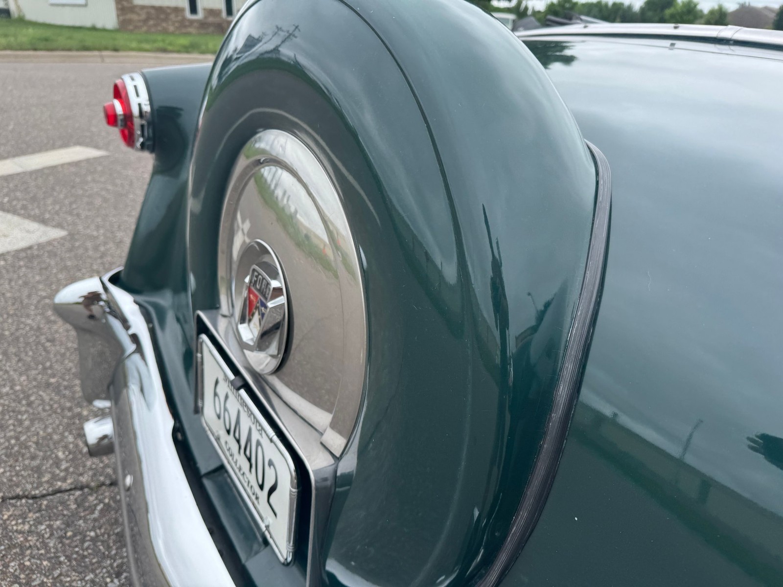 Ford-Crestline-Sunliner-1954-38