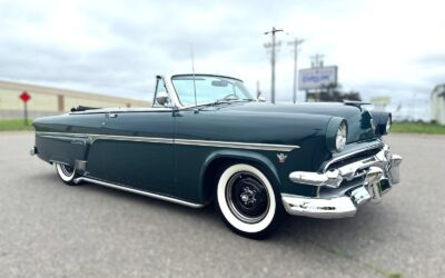 Ford Crestline Sunliner 1954