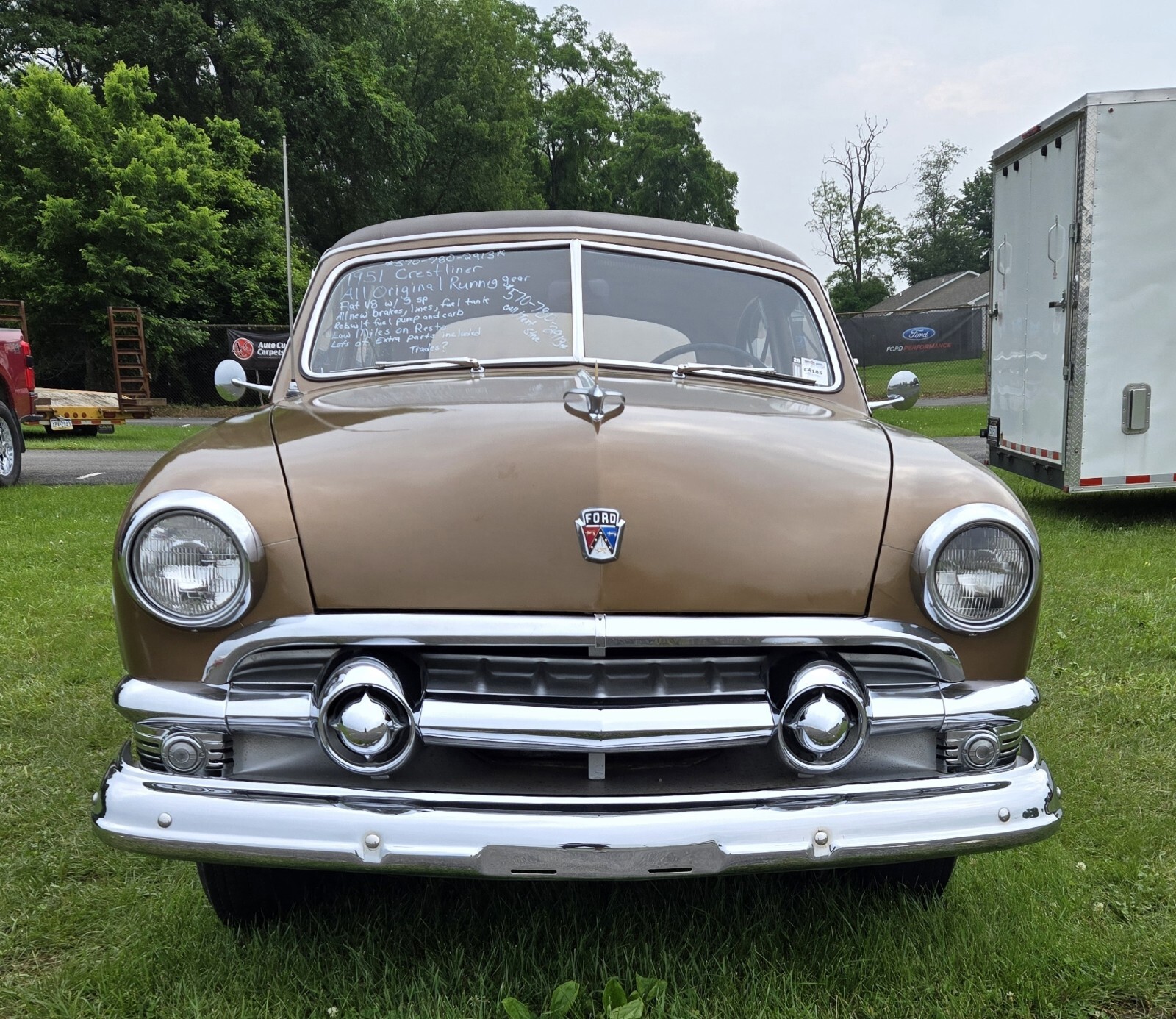 Ford-Crestliner-1951-6