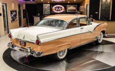 Ford-Crown-Victoria-1955-Coupe-12