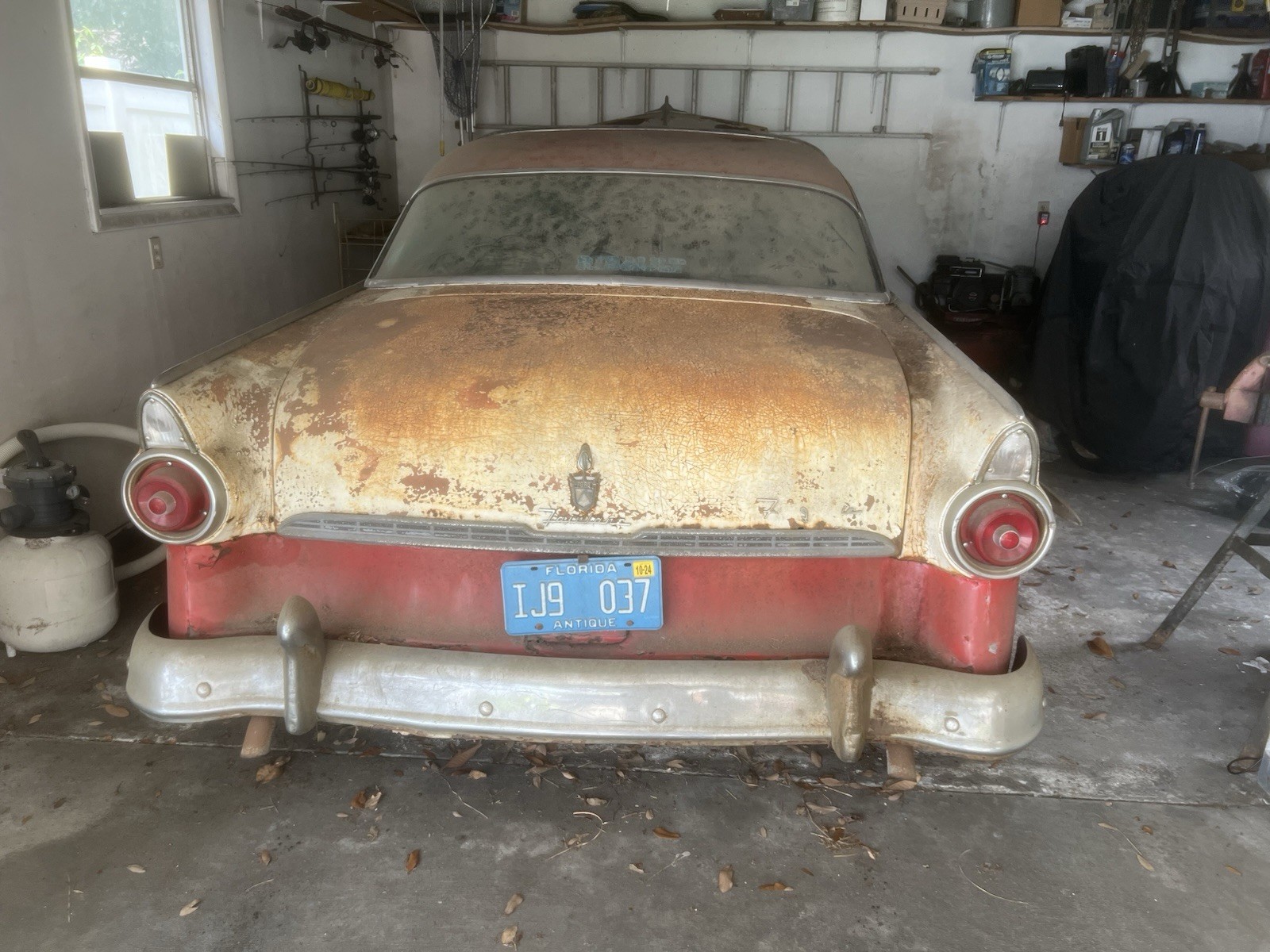 Ford-Crown-Victoria-1955-Sedan-6