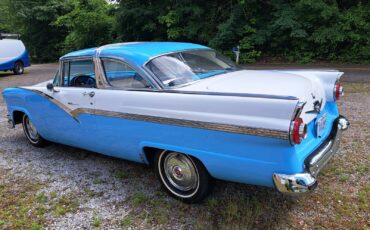 Ford-Crown-Victoria-1956-Coupe-4