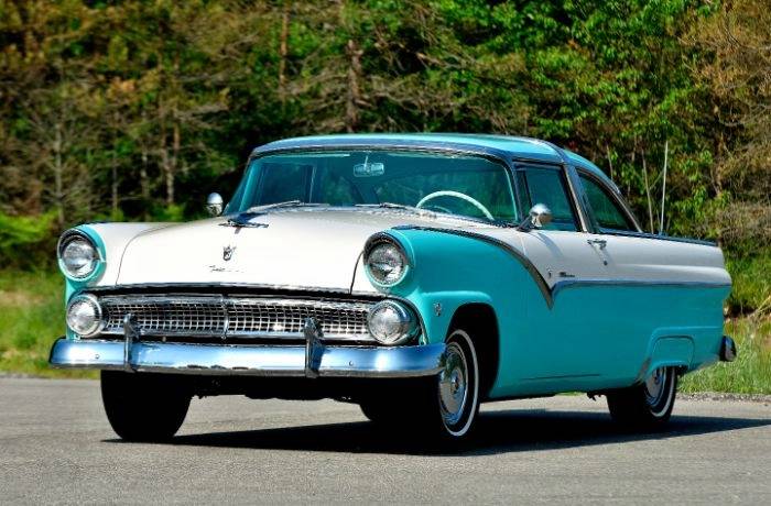 Ford Crown victoria fairlane  1955 blue