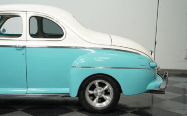 Ford-Custom-1946-Coupe-20