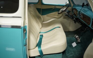 Ford-Custom-1946-Coupe-38