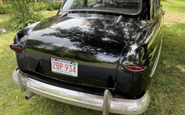Ford-Custom-1950-5