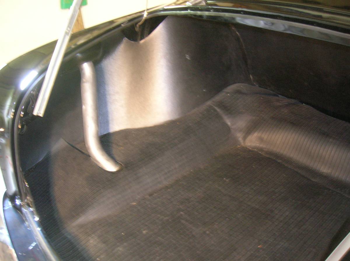Ford-Custom-1950-black-13