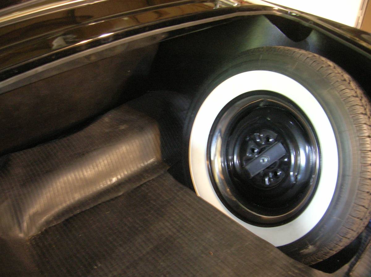 Ford-Custom-1950-black-14