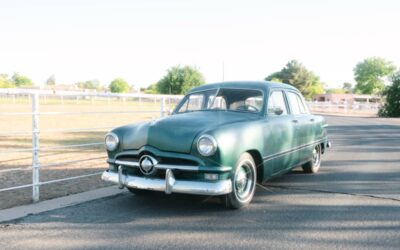 Ford Custom  1950 green