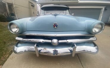 Ford-Custom-1953-blue-18