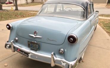Ford-Custom-1953-blue-5