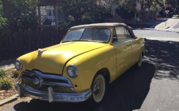 Ford-Customline-convertible-1949-yellow-1