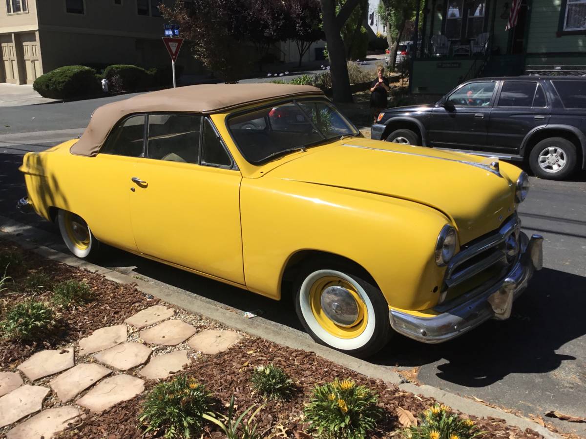 Ford-Customline-convertible-1949-yellow-11