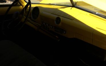 Ford-Customline-convertible-1949-yellow-5