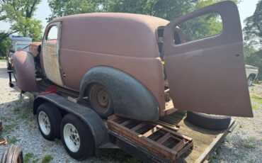 Ford-Delivery-van-1940-1