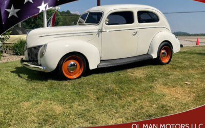 Ford Deluxe 1939 Sedan
