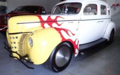 Ford Deluxe 1940 Custom