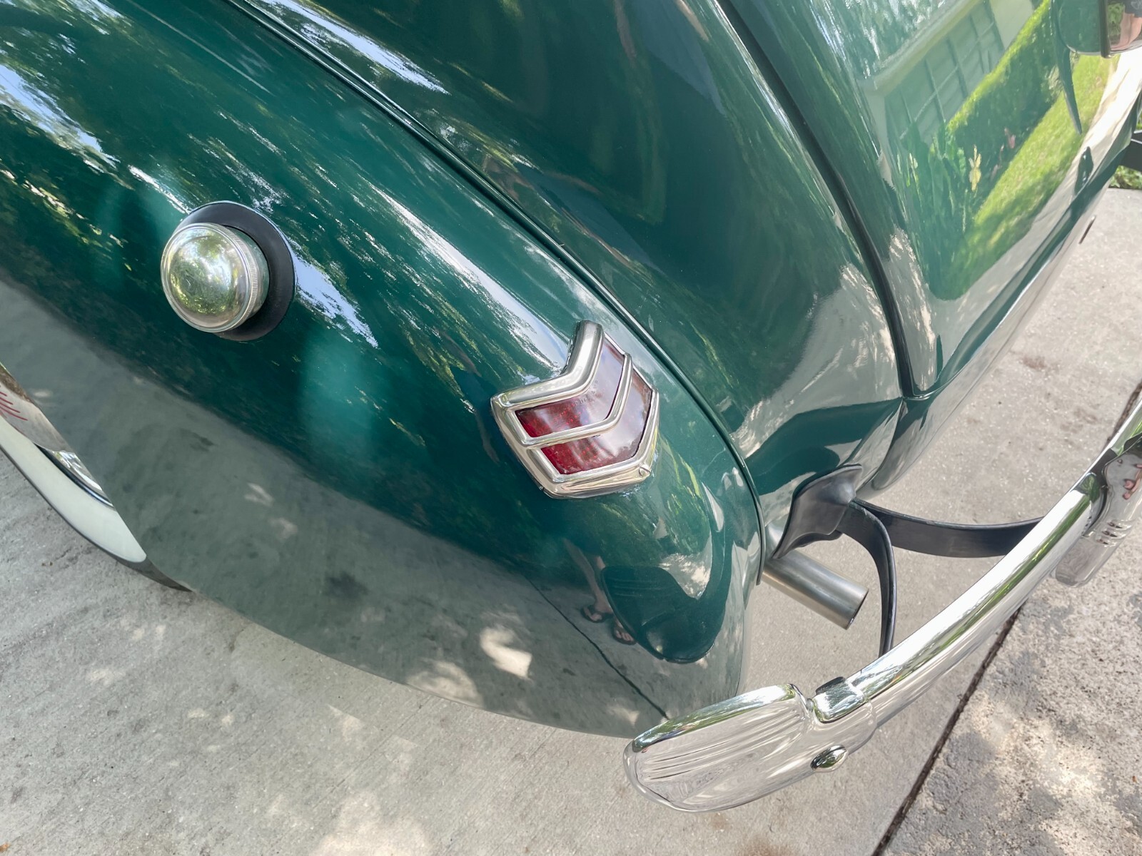 Ford-Deluxe-1940-Sedan-10