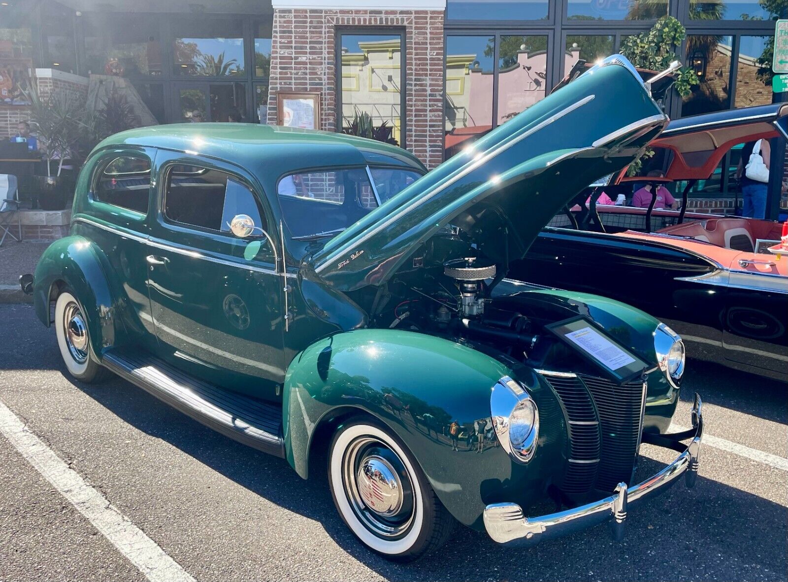 Ford-Deluxe-1940-Sedan-29
