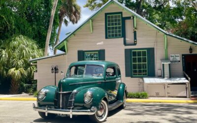 Ford Deluxe 1940 Sedan