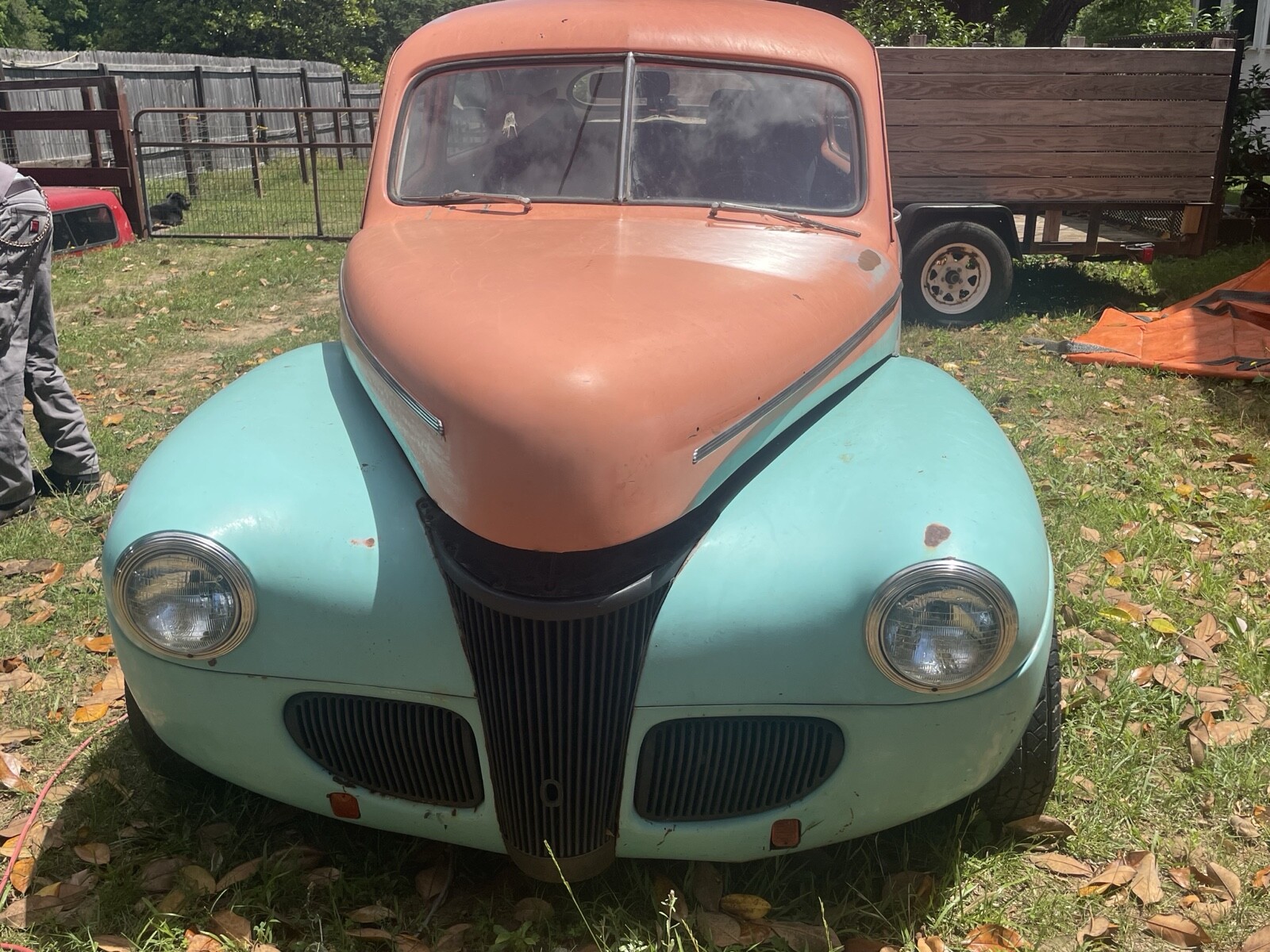 Ford-Deluxe-1941-1